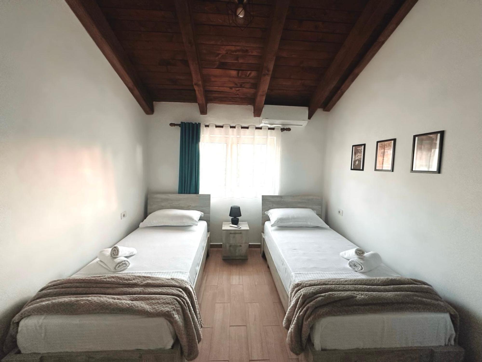 Js House Shkoder 1 Apartment ภายนอก รูปภาพ