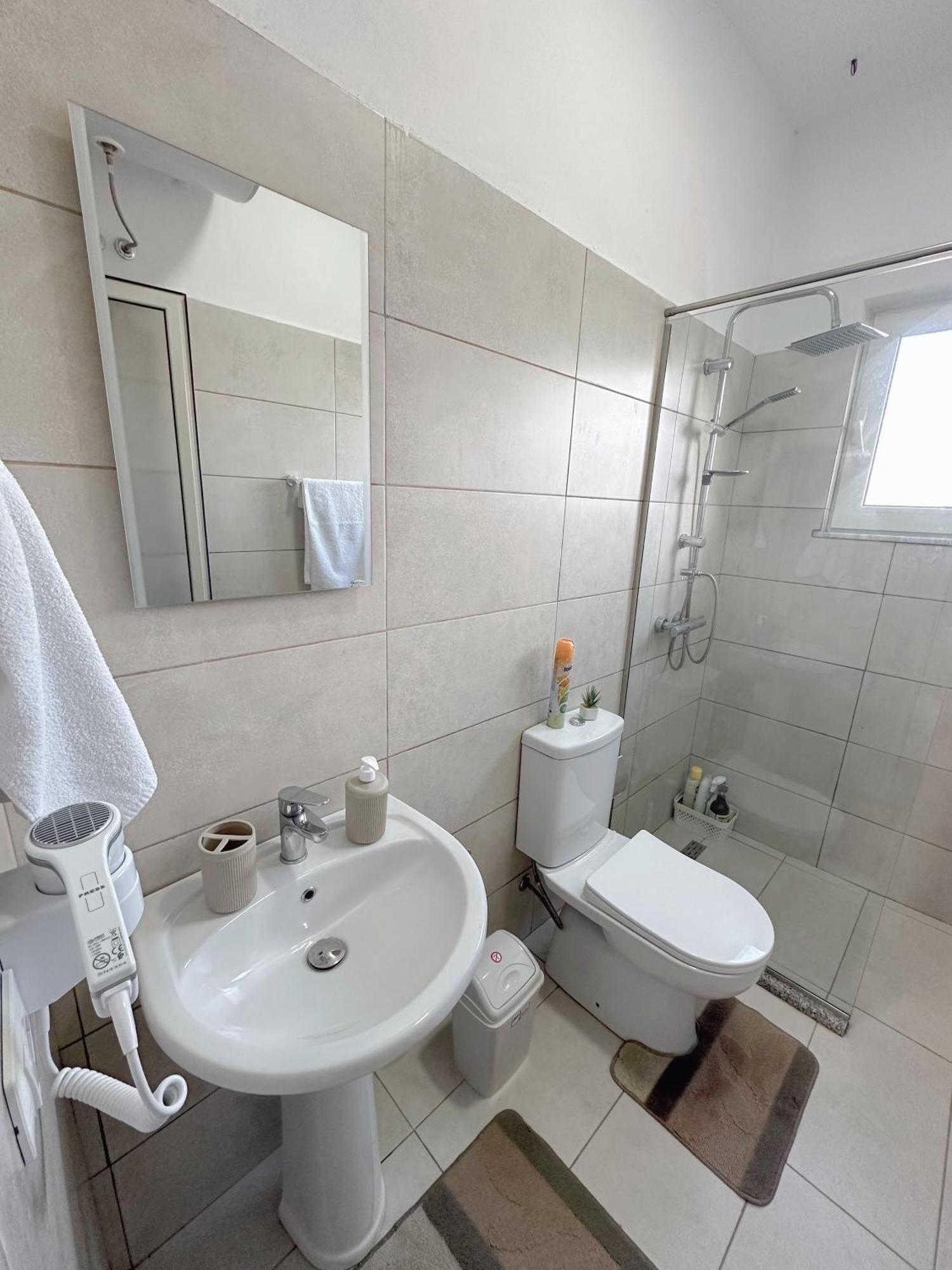 Js House Shkoder 1 Apartment ภายนอก รูปภาพ